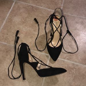 Jessica Simpson heels